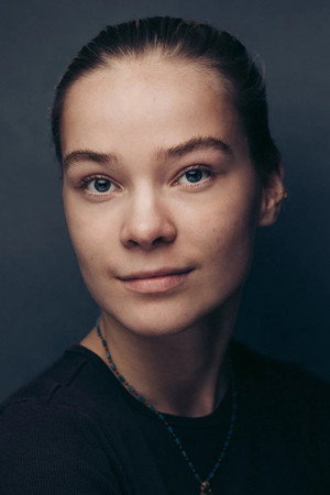 Safina Coster-Waldau portrait