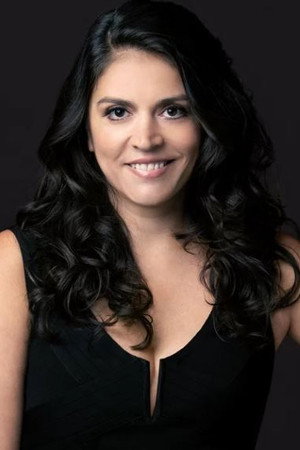 Cecily Strong portrait