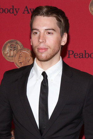 Jordan Gavaris portrait