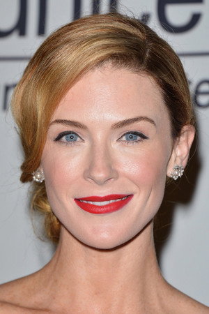 Bridget Regan portrait