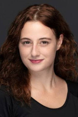Nazlı Bulum portrait