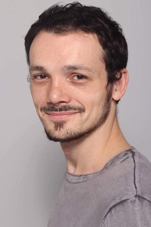 Laur Dragan portrait