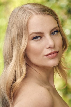 Danielle Lauder portrait
