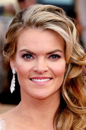 Missi Pyle portrait