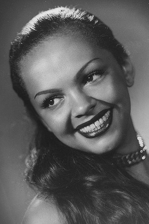 Salomé Parisio portrait