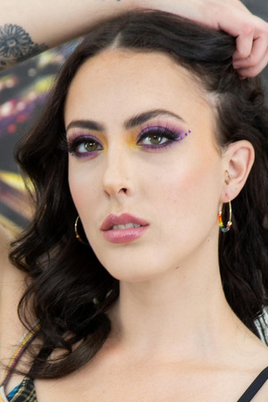 Victoria Sunshine portrait