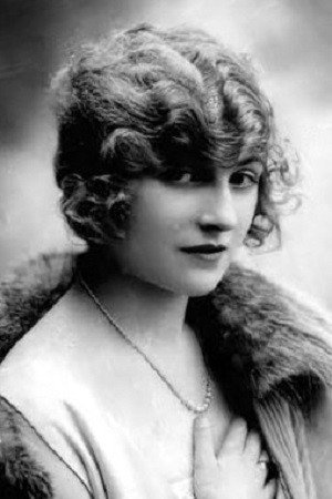Maudie Dunham portrait