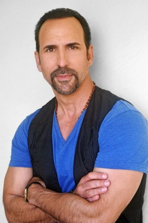 Oscar Torre portrait