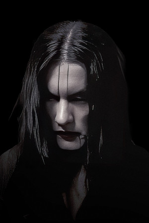 Mustis portrait