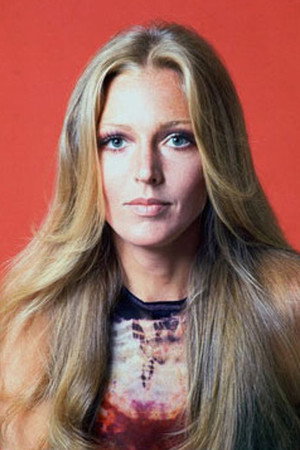 Joanna Pettet portrait