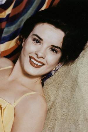 Jean Peters portrait