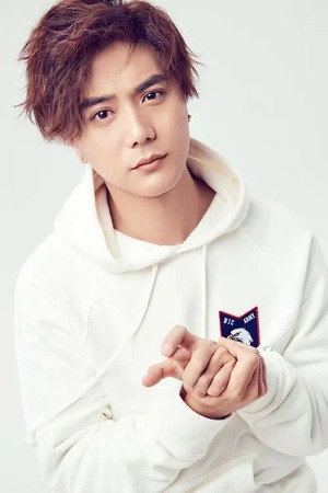 Lu Hu portrait