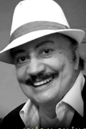 Raúl Amundaray portrait