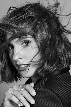 Verónica Echegui portrait