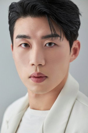 Oh Sang-yoon portrait