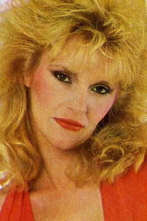 Annette Heinz portrait