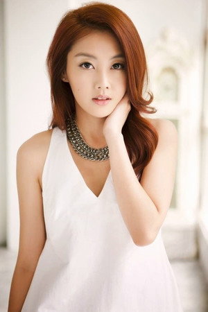 Mandy Tao portrait