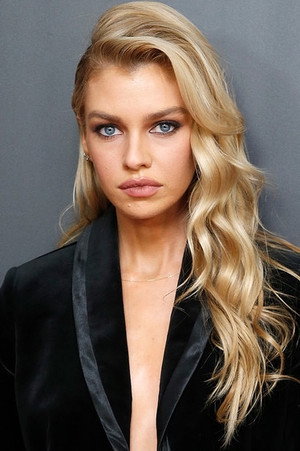 Stella Maxwell portrait