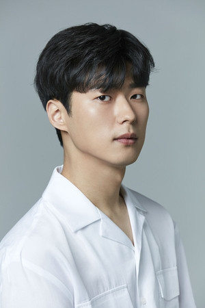 Ahn Dong-gu portrait