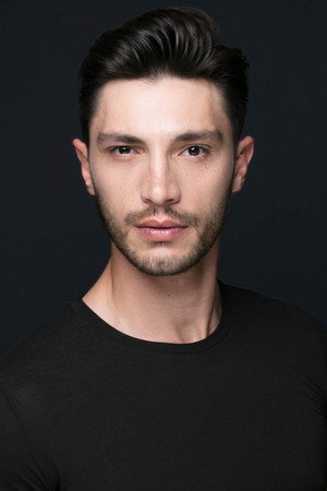 İlhan Şen portrait