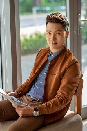 Mạnh Trường portrait