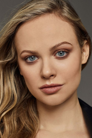 Meghan Roberts portrait