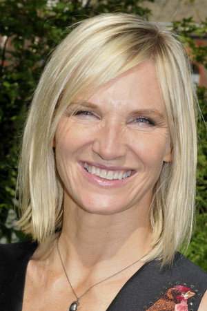 Jo Whiley portrait