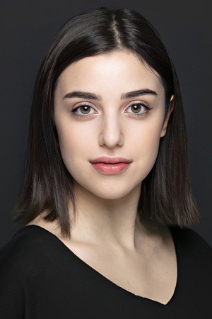 Damlasu İkizoğlu portrait