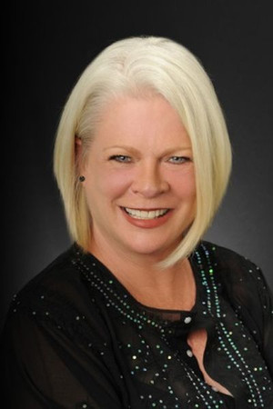 Judith Ledford portrait