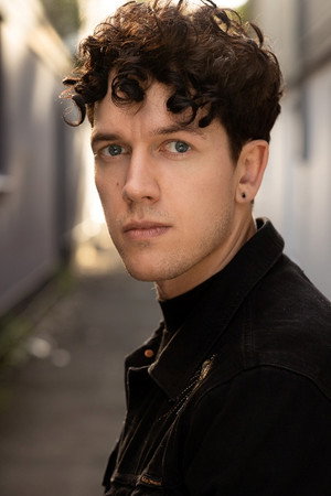 Fenn Leon portrait