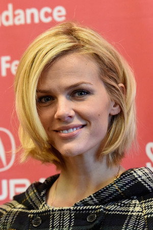 Brooklyn Decker portrait