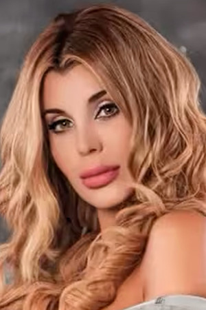 Charlotte Caniggia portrait