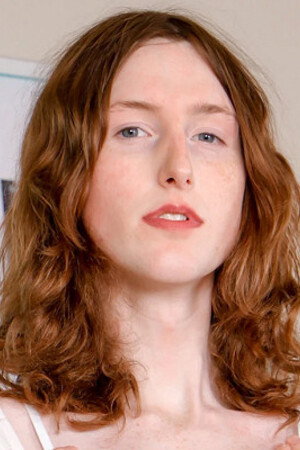 Jesstina Jute portrait