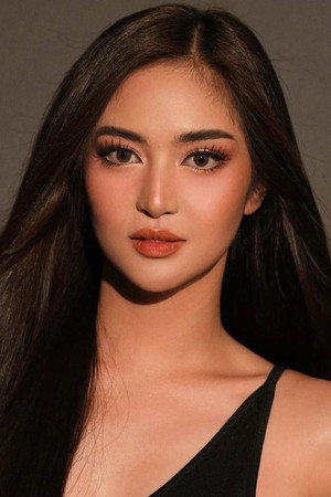 Charlie Dizon portrait