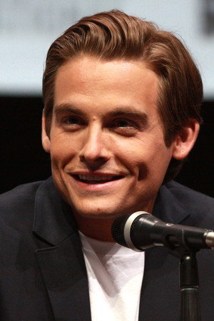 Kevin Zegers portrait