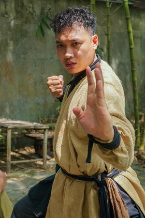 Tân Quốc Hy portrait
