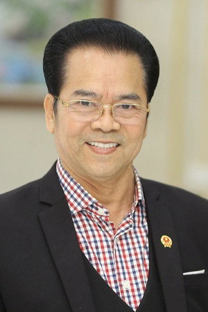 Trần Nhượng portrait