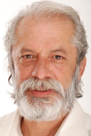 İzzet Çivril portrait