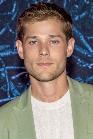 Mason Dye portrait
