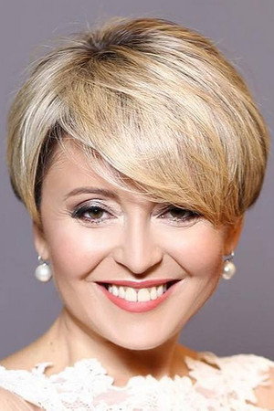 Anzhelika Varum portrait