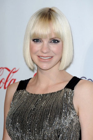 Anna Faris portrait