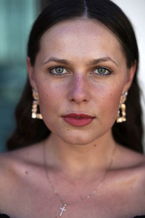 Katrina Grey portrait