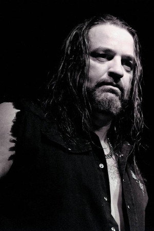 Russell Allen portrait