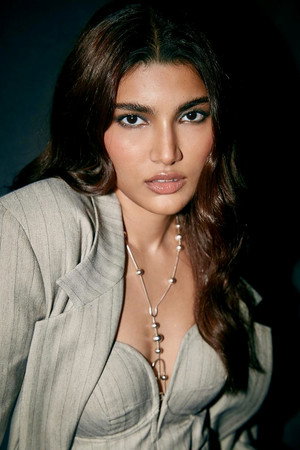 Alizeh Agnihotri portrait