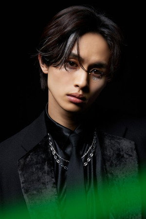 Takuya Kusakawa portrait