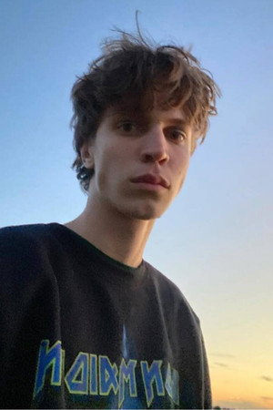Finn Dudey portrait