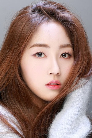 Kang Da-hyeon portrait