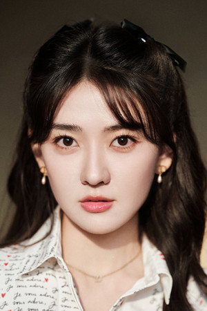 Liang Jie portrait