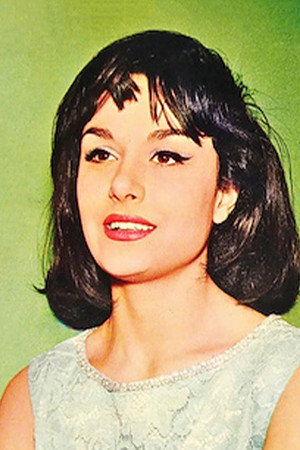 Semra Sar portrait