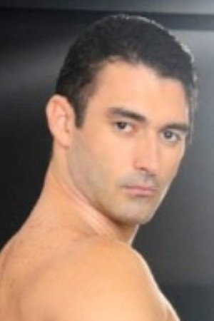 Sasha Dov portrait